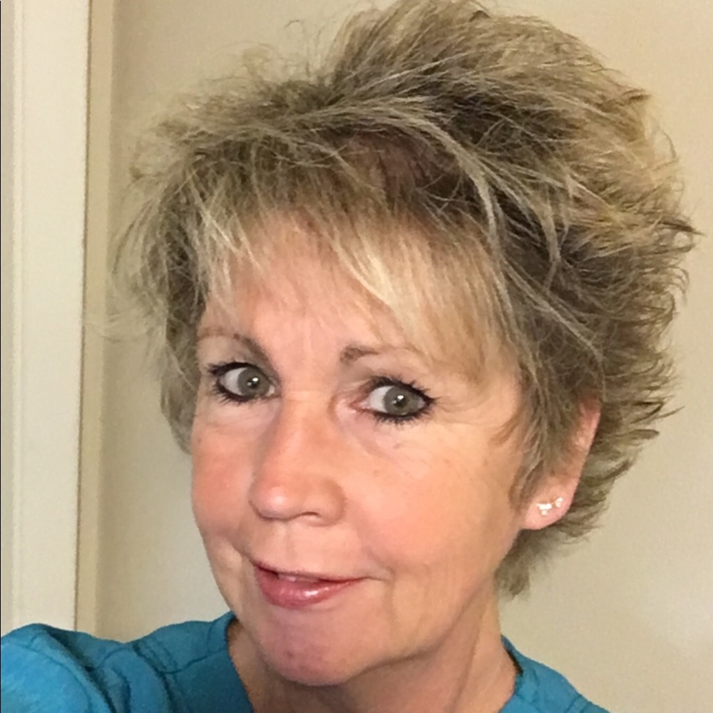 Meet your Posher, Marie